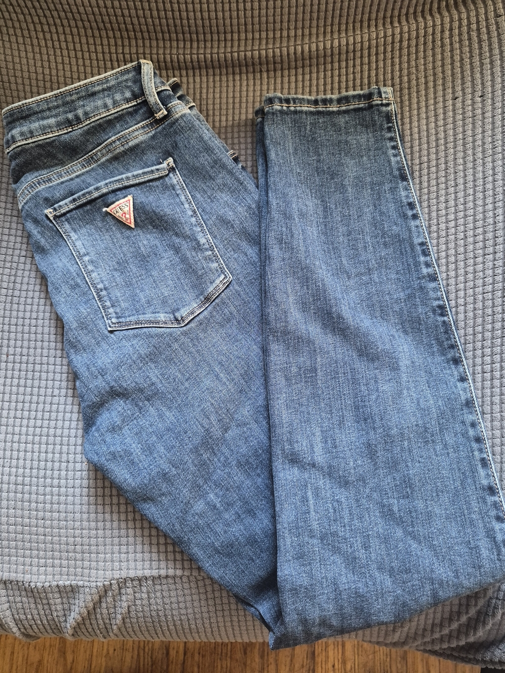 Guess Women's Sexy Curve jeans